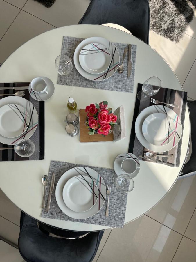 Bright Luxury 2Br Aprt Dubai Marina With Balcony Apartment Luaran gambar