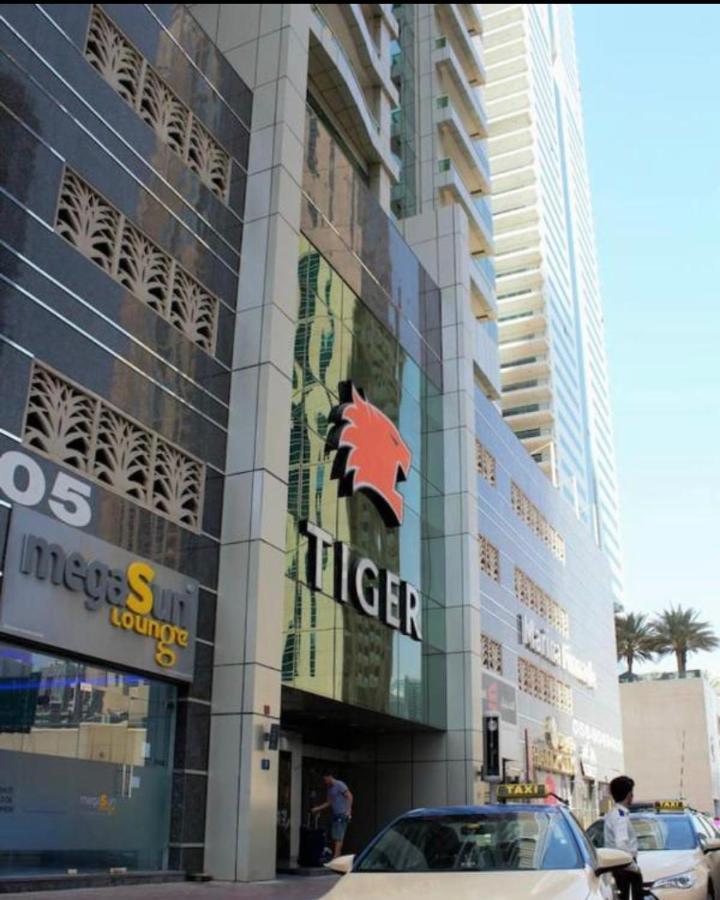 Bright Luxury 2Br Aprt Dubai Marina With Balcony Apartment Luaran gambar