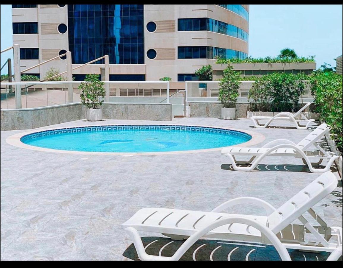 Bright Luxury 2Br Aprt Dubai Marina With Balcony Apartment Luaran gambar